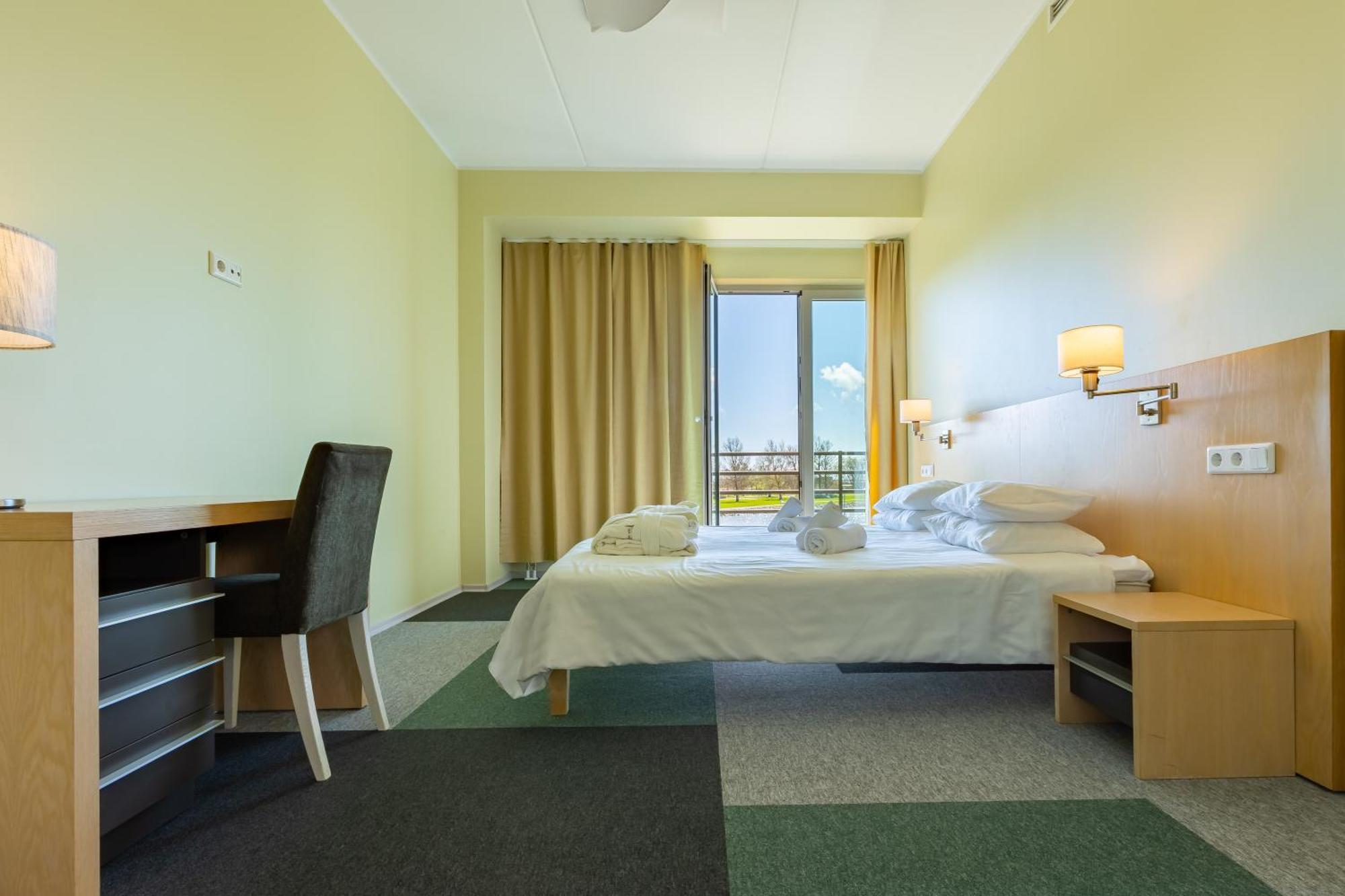 Meri Seaside Hotel & Spa Kuressaare Quarto foto