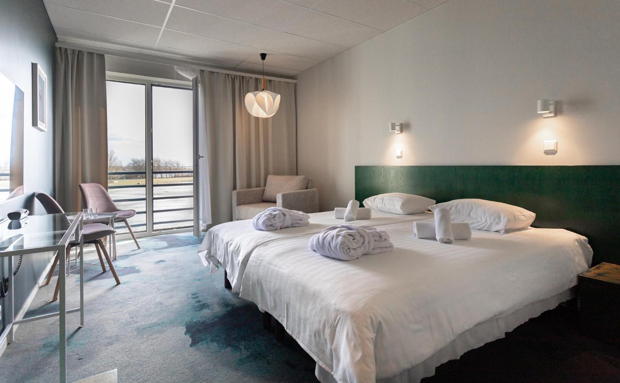 Meri Seaside Hotel & Spa Kuressaare Exterior foto